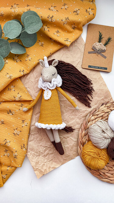 Pattern The unicorn in dress - Crochet