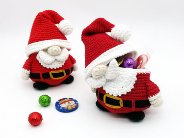Santa Gnome - Crochet Pattern