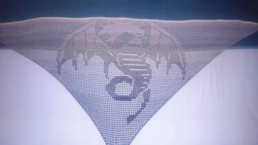 Motivtuch Dragon, Dreieckstuch, Häkelanleitung