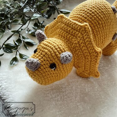 Chrochetpattern Dinosaur Triceratops Barry - Crochet