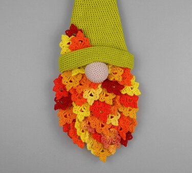 Autumn Gnome hanging decor for doors & walls - simple from leftover yarn - Crochet