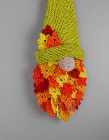 Autumn Gnome hanging decor for doors & walls - simple from leftover yarn - Crochet