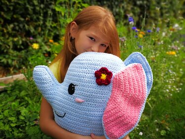 Ella das süße Elefantenkissen häkeln
