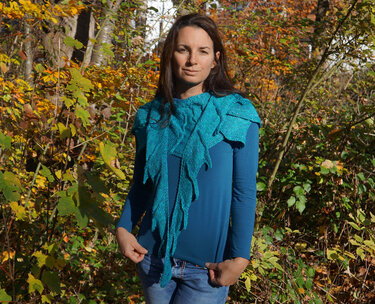 Schal Waldelbe mit Zacken in der Drachenschwanz - Art - Stricken