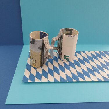 Origami Geldschein Bierkrug (**) - Basteln