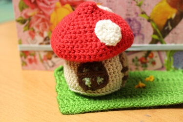 Pilzhäuschen · kostenlose Häkelanleitung