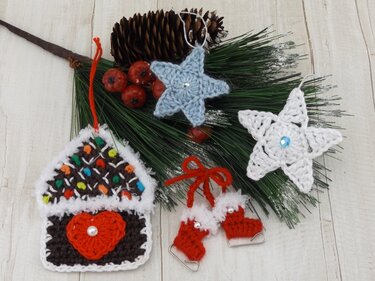 Häkelanleitung "Weihnachtsanhänger"