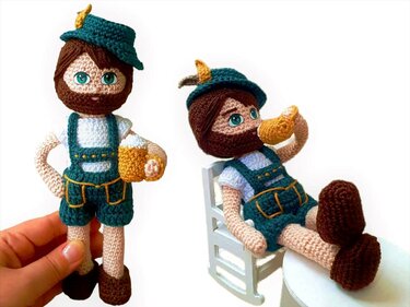 Leo in a costume outfit - Crochet