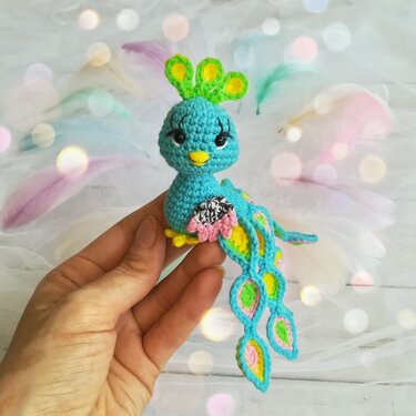 Crochet peacock pattern