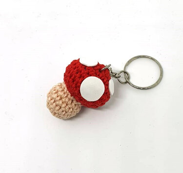 Haekelicious Pilz / Glückspilz / Schlüsselanhänger - Häkeln