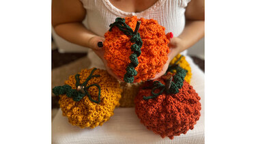 Bumpy Pumpkin - Crochet