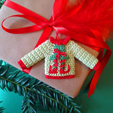 Häkelanleitung Weihnachtspullover Elf