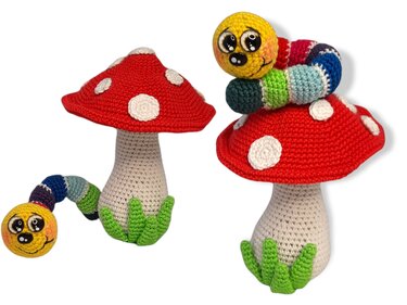 Crochetpattern "Mushroom and the rainbow caterpillar"