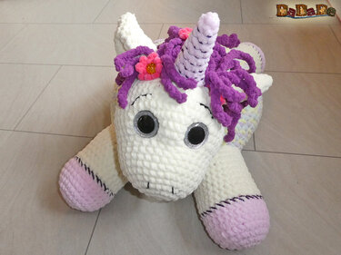 Boden-Kissen Einhorn, Häkelanleitung von Dadade
