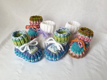 Strickanleitung Baby-Schuhe, Booties ohne Nadelspiel, ca. 10 cm  #308