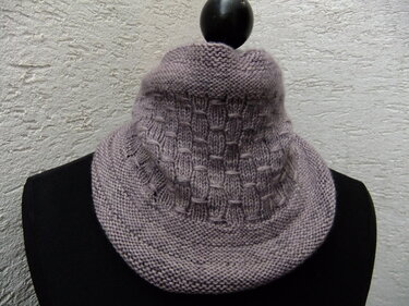 gestrickter einfacher Cowl beidseitig tragbar - Bild 5