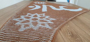 Throat Chakra, Shadow Knitting, Illusion Knitting, Motif Shawl