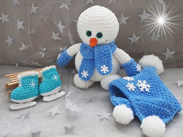 Häkelanleitung kleiner Schneemann Frosti
