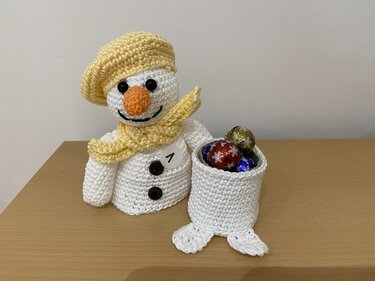 Häkelanleitung - Adventskalender "Schneemann"