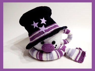 Häkelanleitung / Amigurumi / Schneemann-Tasse