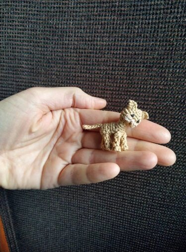 Miniature kitten, crochet micro cat, amigurumy kitty