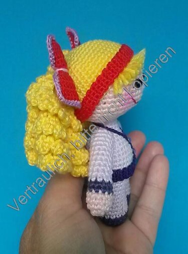Amigurumi Puppe " Lara " 12 Cm Groß - Häkeln