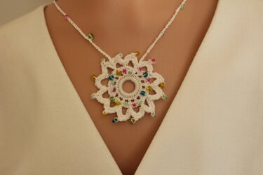 Häkelanleitung Kette "Mandala"