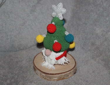 christmas tree gnome crochet pattern german and english version