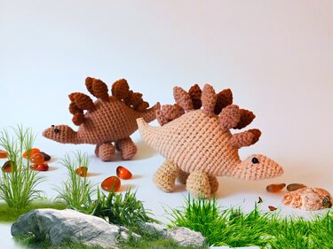 Stegosaurus. Dinosaurs. Crochet pattern