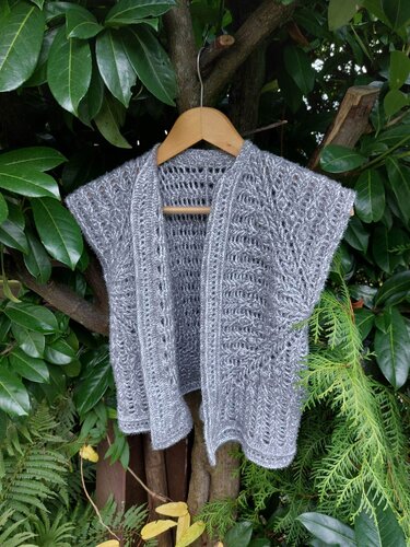 Weste "Windrose" jede Grösse und Weite möglich - Häkeln