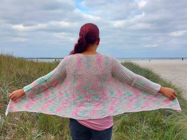 Häkelanleitung Cardigan "Magic Lines"