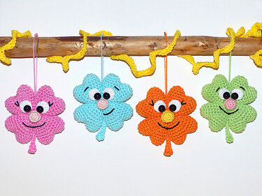 Crochet Pattern Funny cloverleaves