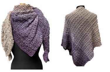Gehäkeltes Dreieckstuch in Lila-Beige auf Schneiderpuppe, Vorder- und Rückansicht