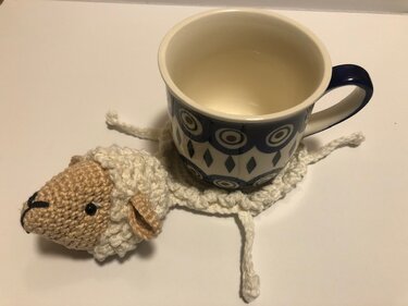 Häkelanleitung Untersetzer Schaf Locke