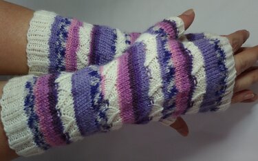 Strickanleitung Handstulpen Enja