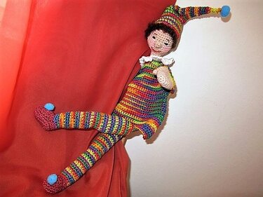 Häkelanleitung Handpuppe Kasperl