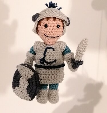 Knights Mobile crochet pattern