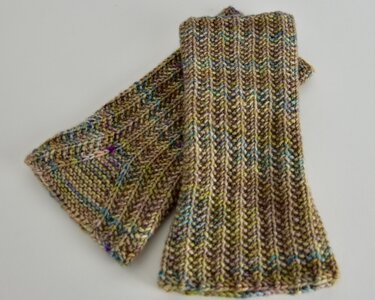 Marla, wrist warmers knitted quickly and easily - Knitting