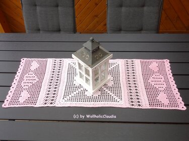 Häkelanleitung Tischläufer "Herz an Herz"