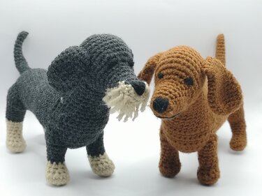 Dachshund - crochet pattern by NiggyArts