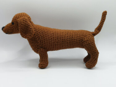 Dachshund - crochet pattern by NiggyArts