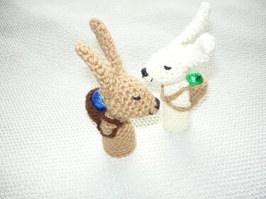 Häkelanleitung Fingerpuppe Hase - Bild 3