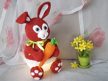 Häschen-Highlight: Häkelanleitung für eine bezaubernde Osterlampe