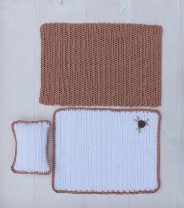 Häkelanleitung Bettzeug für Häschen Lilo und ihr Kuschelkater Karlchen