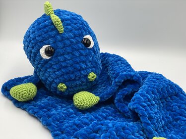 Crochet Pattern - Comforter / Cuddly Dino