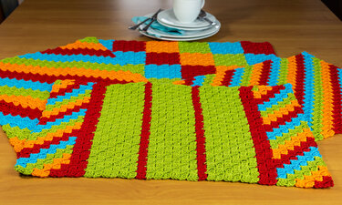 Tischset „Colorful“ – Platzset in C2C-Technik – Häkelanleitung