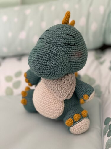 Diego der dösende Dino Häkelanleitung