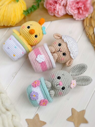 Easter friends amigurumi: bunny, chick and sheep (Crochet pattern)