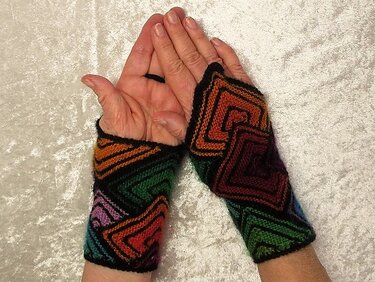 Strickanleitung Pulswärmer in Patch-Technik