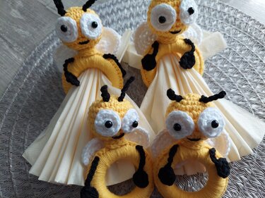 Häkelanleitung Serviettenring fleißiges Bienchen!